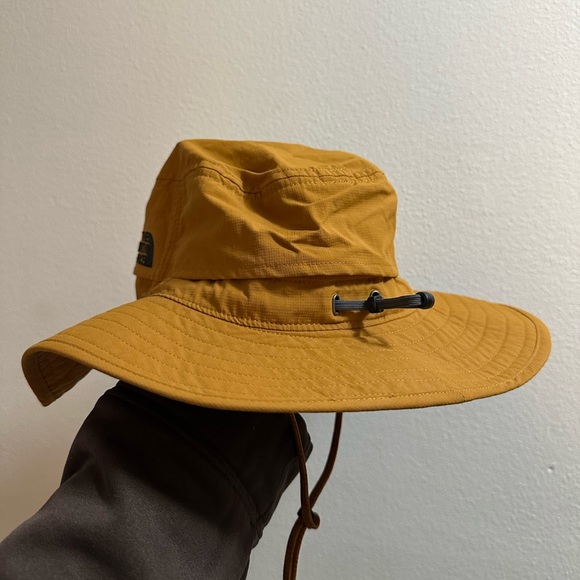 The North Face bucket hat - Picture 2 of 5